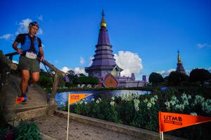 BIB: 5343
                            <button type="button" onclick="openModal(19235615)" class="btn btn-primary btn-sm float-right btn-popup" data-toggle="modal" data-target=".modal-high-quality">
                        <i class="fas fa-shopping-cart"></i> Add to Cart
                    </button>
                                            <button type="button" onclick="isThisMe(19235615, true)" class="btn btn-success btn-sm float-right btn-popup btn-isme hidden" data-toggle="tooltip" data-placement="bottom" title="นี่คือรูปของคุณใช่ไหม คลิกที่นี่เพื่อเอาเข้าอัลบั้ม">
                        <i class="fas fa-plus"></i> Add to album
                    </button>
                    <button type="button" onclick="isThisMe(19235615, false)" class="btn btn-warning btn-sm float-right btn-popup btn-isnotme hidden">
                        <i class="fas fa-ban"></i> Remove from album
                    </button>